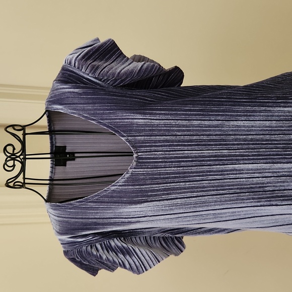 Grey velvet top-M - Picture 2 of 4